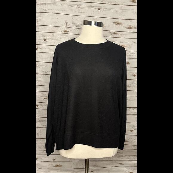 Lucky Brand Sweaters - Lucky Brand black crewneck lightweight pullover sweater Size XXL